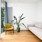 Sunny 2b In Centre Apartmán