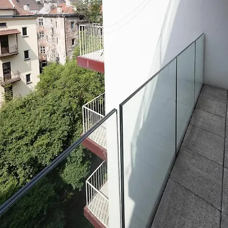 Sunny 2b In Centre Διαμέρισμα